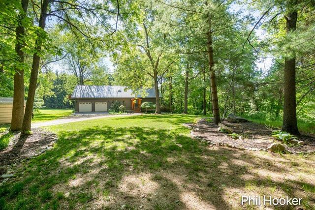 996 Prairie Creek Road, Ionia Twp, MI 48846