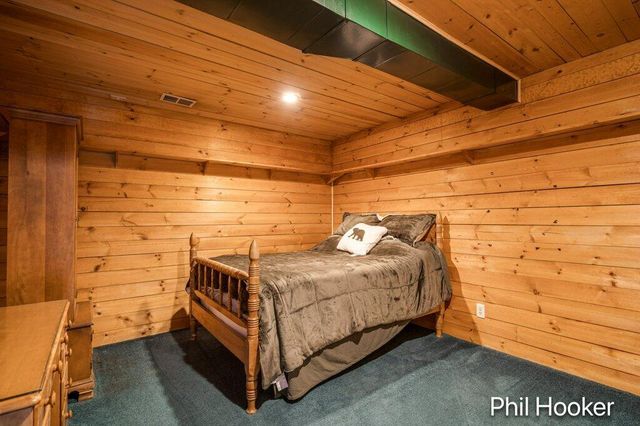 996 Prairie Creek Road, Ionia Twp, MI 48846
