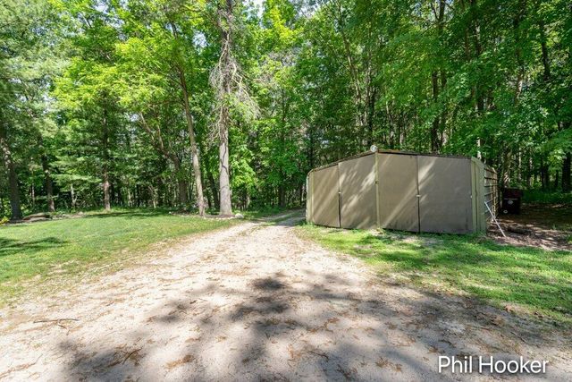 996 Prairie Creek Road, Ionia Twp, MI 48846