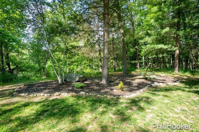 996 Prairie Creek Road, Ionia Twp, MI 48846