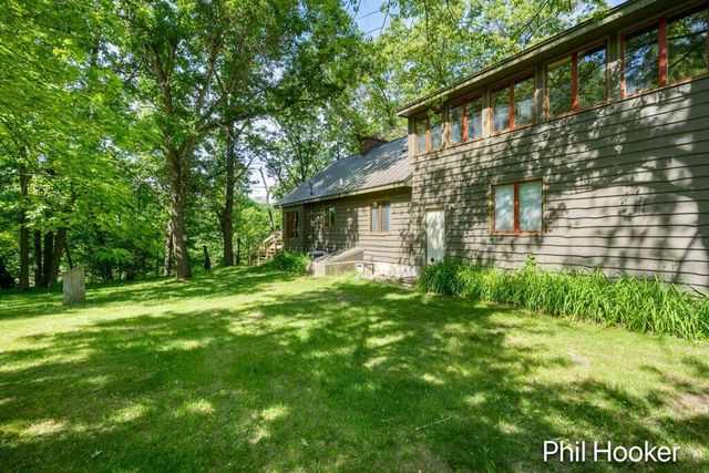 996 Prairie Creek Road, Ionia Twp, MI 48846