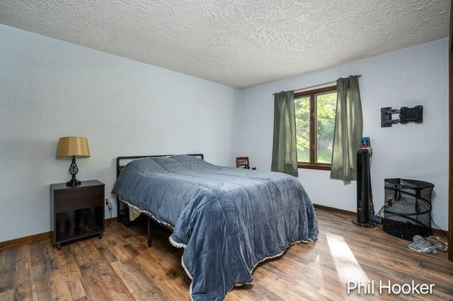 996 Prairie Creek Road, Ionia Twp, MI 48846