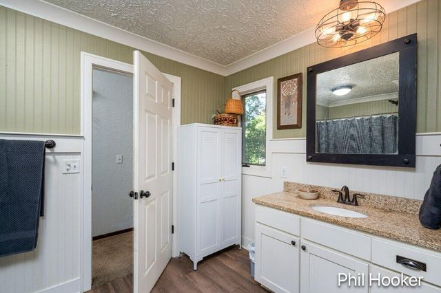 996 Prairie Creek Road, Ionia Twp, MI 48846