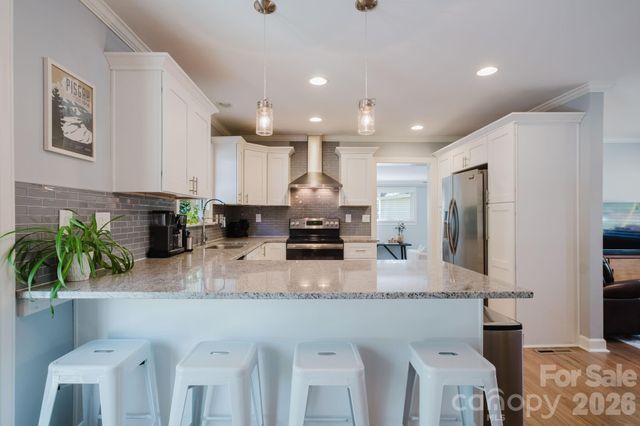 3420 Hayes Court, Charlotte, NC 28205