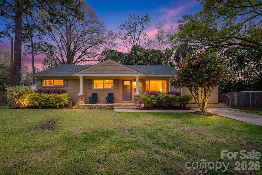 3420 Hayes Court, Charlotte, NC 28205