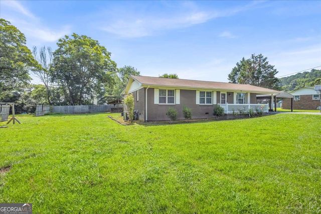 129 Green Meadow Lane, Calhoun, GA 30701