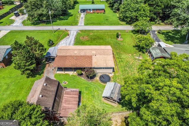 129 Green Meadow Lane, Calhoun, GA 30701