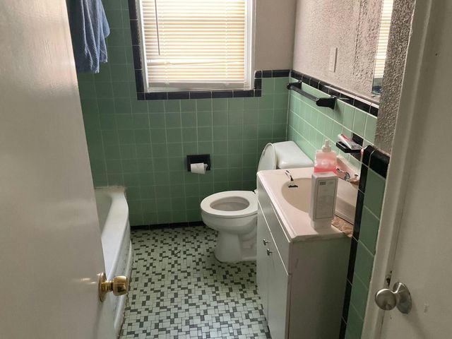 15836 Heyden Street, Detroit, MI 48223