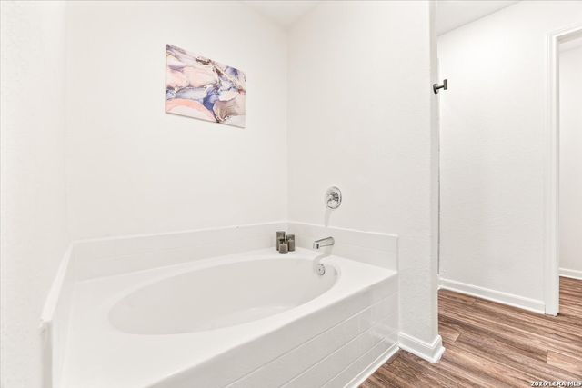 3947 Trail De Paris, New Braunfels, TX 78132