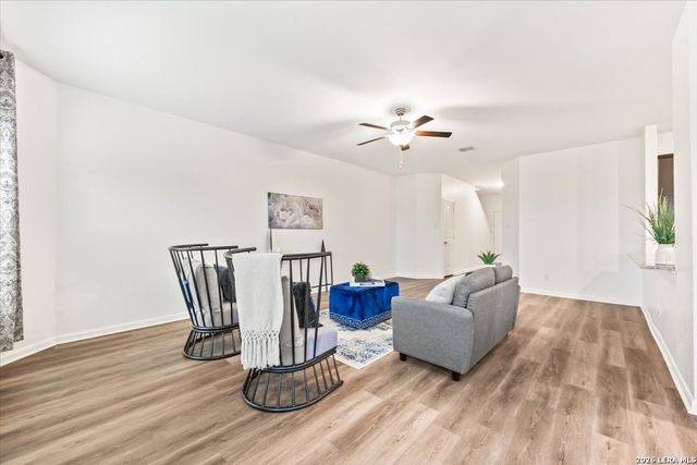 3947 Trail De Paris, New Braunfels, TX 78132