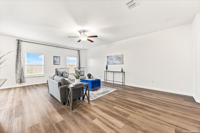 3947 Trail De Paris, New Braunfels, TX 78132