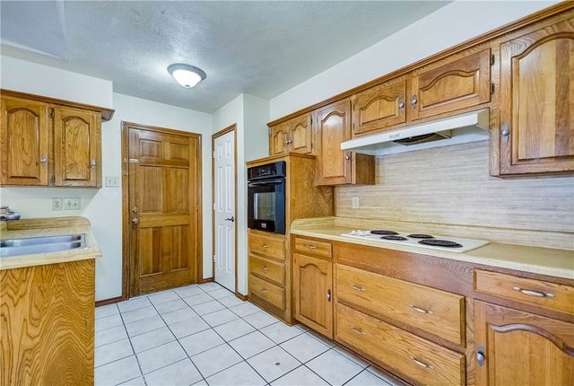 1104 Wimbledon Lane, Plano, TX 75075