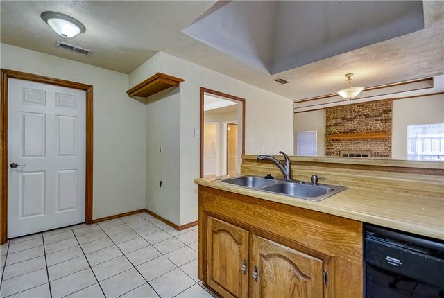 1104 Wimbledon Lane, Plano, TX 75075