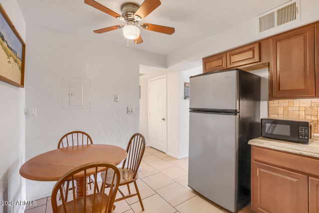 4615 N 39TH Avenue 21, Phoenix, AZ 85019
