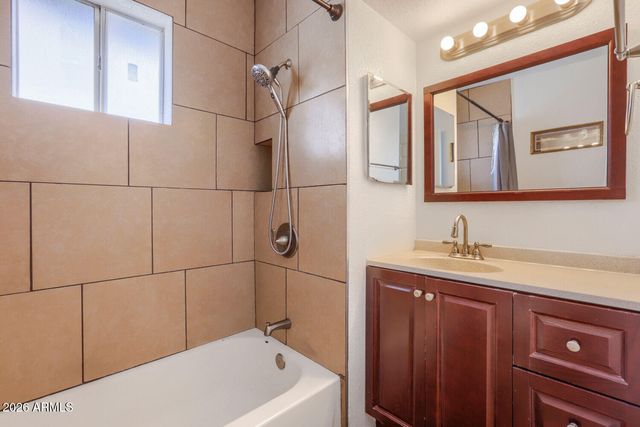 4615 N 39TH Avenue 21, Phoenix, AZ 85019
