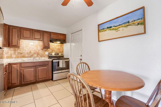 4615 N 39TH Avenue 21, Phoenix, AZ 85019