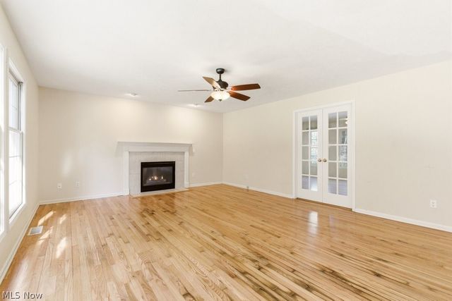 34390 Appleview Way, Solon, OH 44139