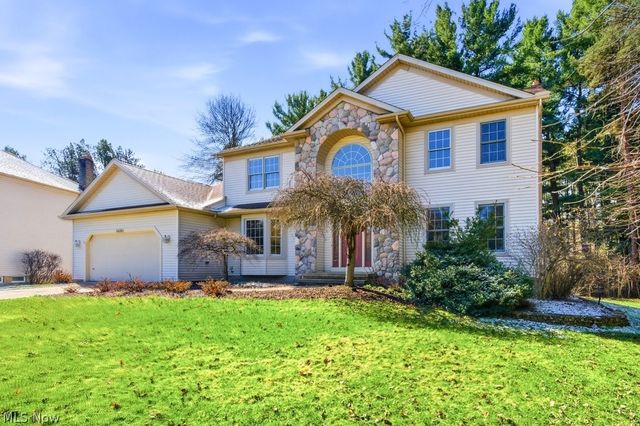 34390 Appleview Way, Solon, OH 44139