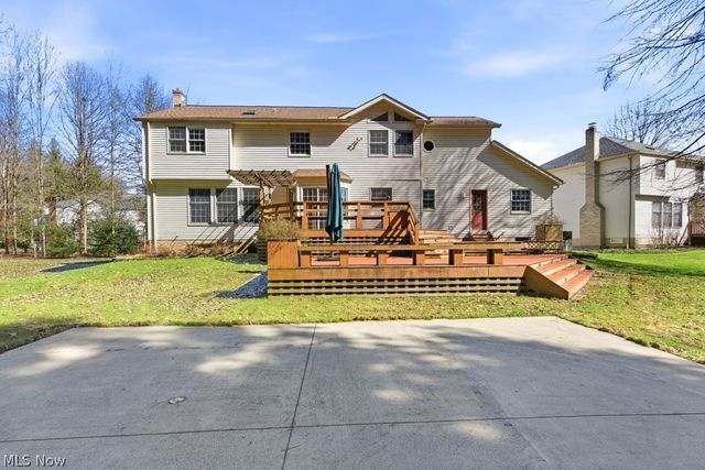 34390 Appleview Way, Solon, OH 44139