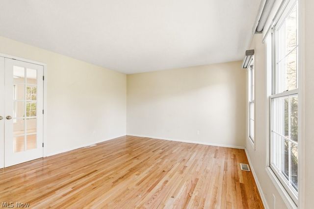 34390 Appleview Way, Solon, OH 44139