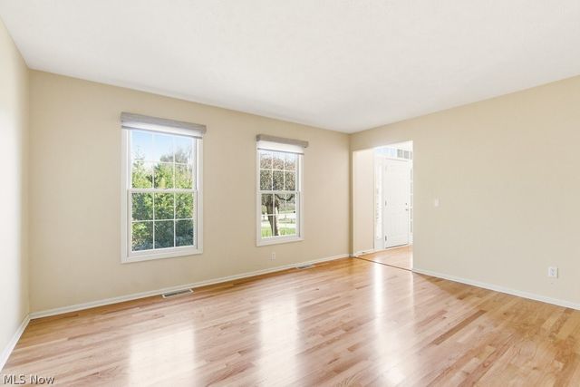 34390 Appleview Way, Solon, OH 44139