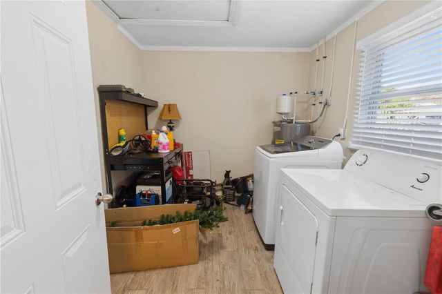 606 HOLT CIRCLE, Winter Haven, FL 33880