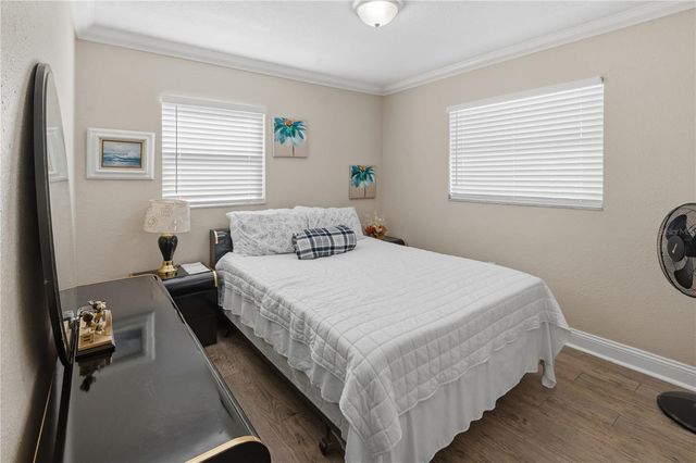 606 HOLT CIRCLE, Winter Haven, FL 33880