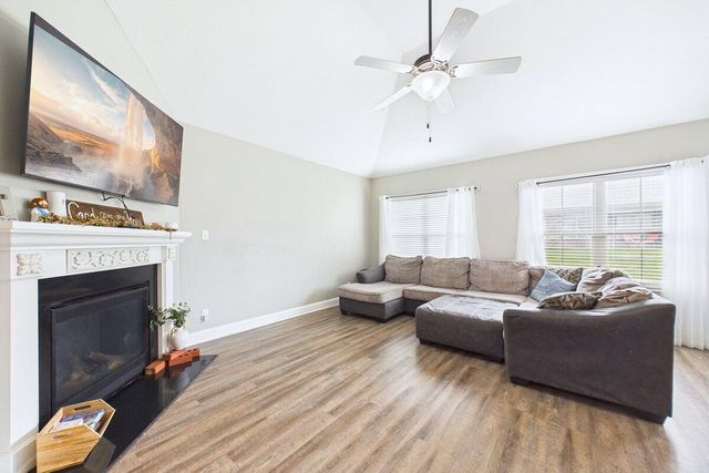 204 Zion Cove Lane, Englewood, TN 37329