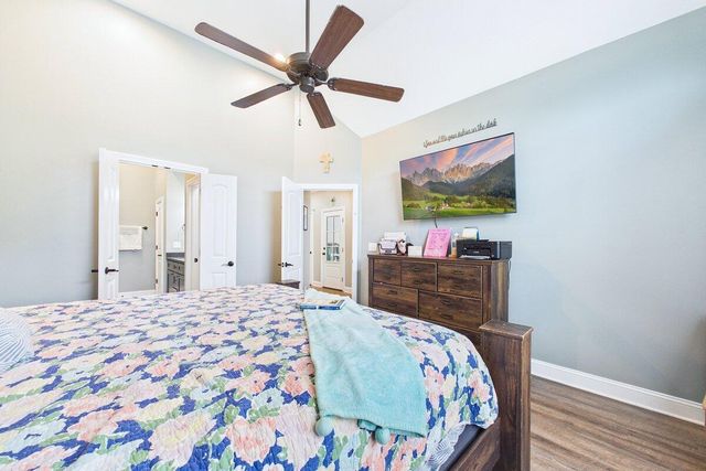 204 Zion Cove Lane, Englewood, TN 37329