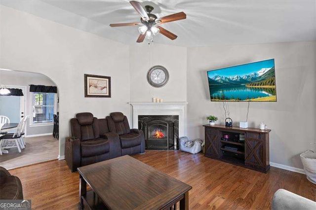 25 Leslie Cove SE, Cartersville, GA 30121