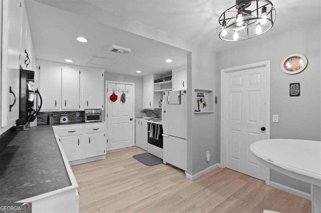 25 Leslie Cove SE, Cartersville, GA 30121