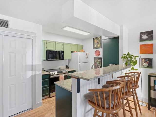 5020 Buckingham Rd, Boulder, CO 80301