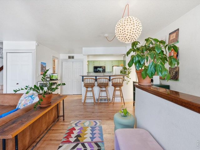 5020 Buckingham Rd, Boulder, CO 80301