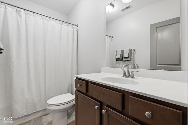 13003 Pennington Road, Fishers, IN 46037