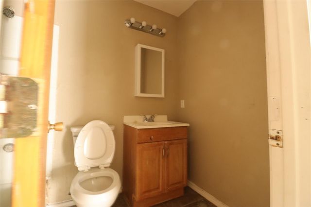 164 Grapeland Ave, San Antonio, TX 78214