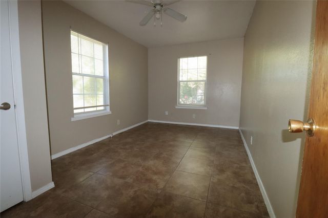 164 Grapeland Ave, San Antonio, TX 78214