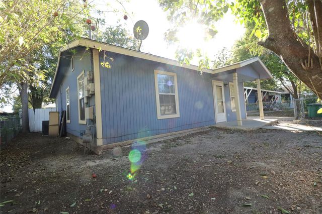 164 Grapeland Ave, San Antonio, TX 78214