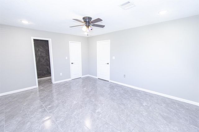 627 West Drive, Channelview, TX 77530
