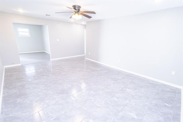 627 West Drive, Channelview, TX 77530
