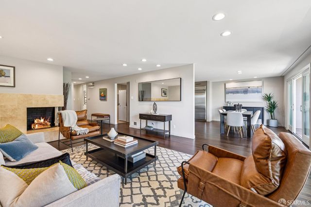 30 Flint Street, San Francisco, CA 94114
