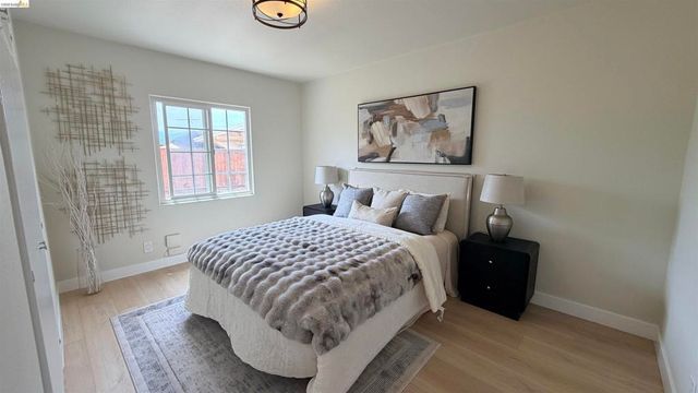 954 Folsom Ave, Hayward, CA 94544