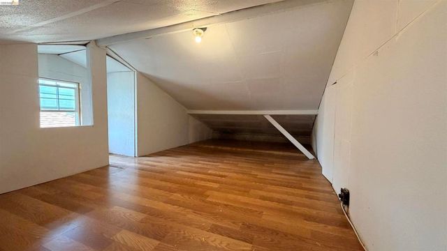 954 Folsom Ave, Hayward, CA 94544