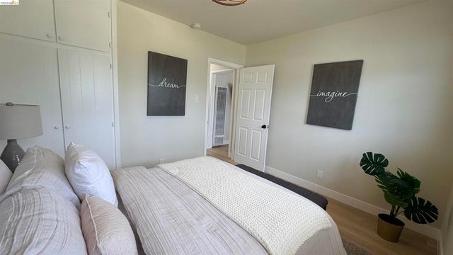 954 Folsom Ave, Hayward, CA 94544