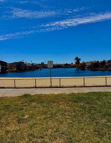 1321 Tarpon Street, Foster City, CA 94404