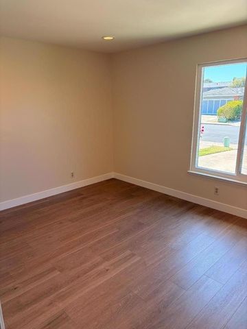 1321 Tarpon Street, Foster City, CA 94404