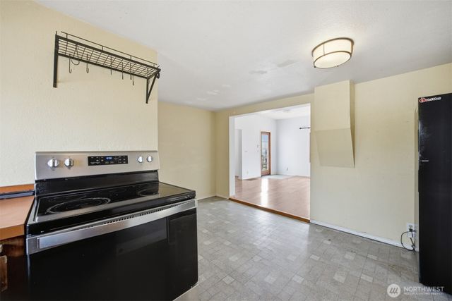 2171 Gardiner Drive, Ferndale, WA 98248