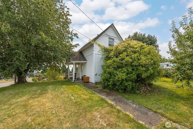2171 Gardiner Drive, Ferndale, WA 98248