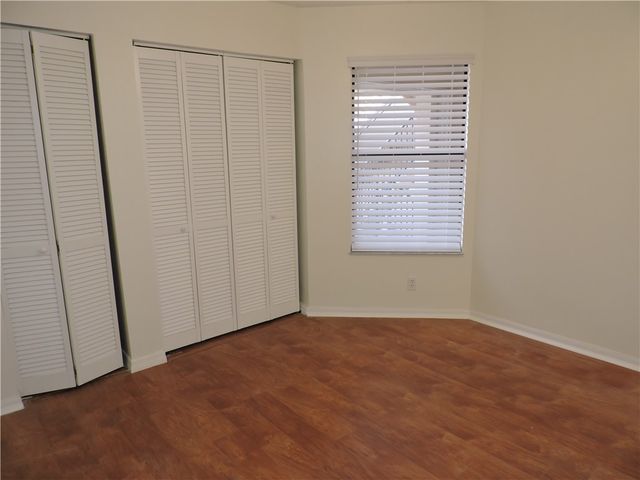 6240 E Mirror Lake Drive 201, Sebastian, FL 32958