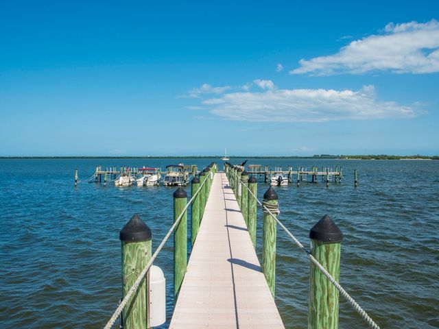 6240 E Mirror Lake Drive 201, Sebastian, FL 32958