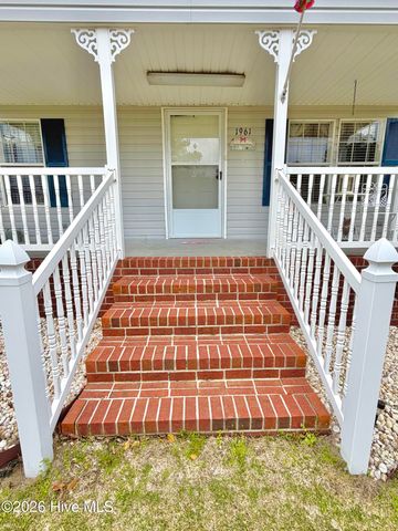 1961 Becton Farm Road, Kinston, NC 28501